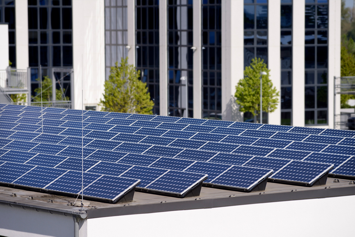 Sun-powered-local-club